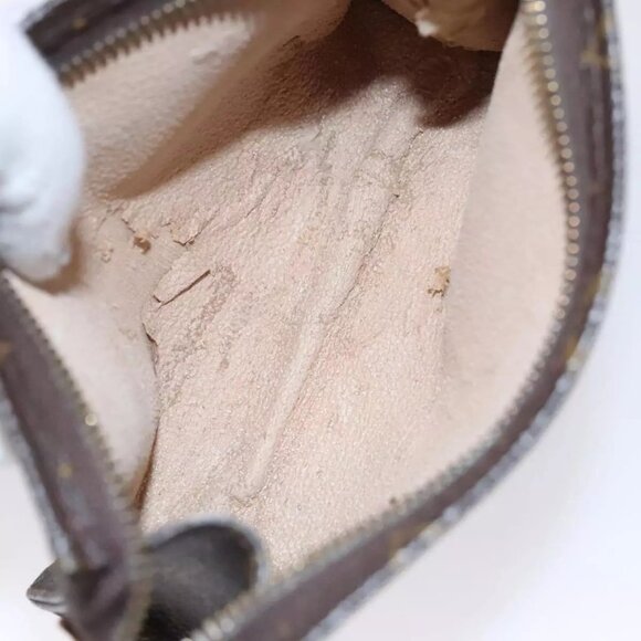 LOUIS VUITTON Monogram Poche Toilette 15 Pouch - Picture 9 of 14